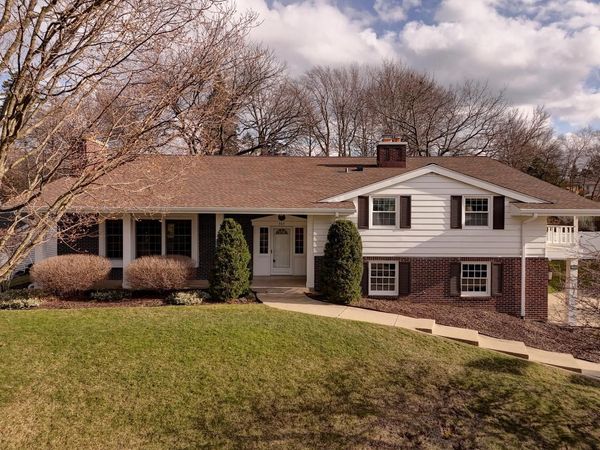 503 Westminster DRIVE, Waukesha, WI 53186