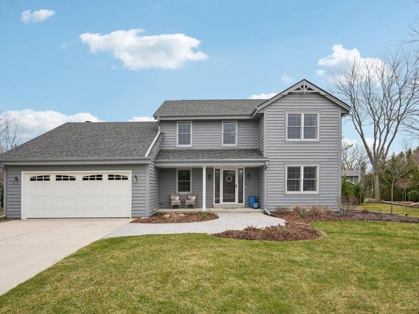 312 W Lilac LANE, Grafton, WI 53024