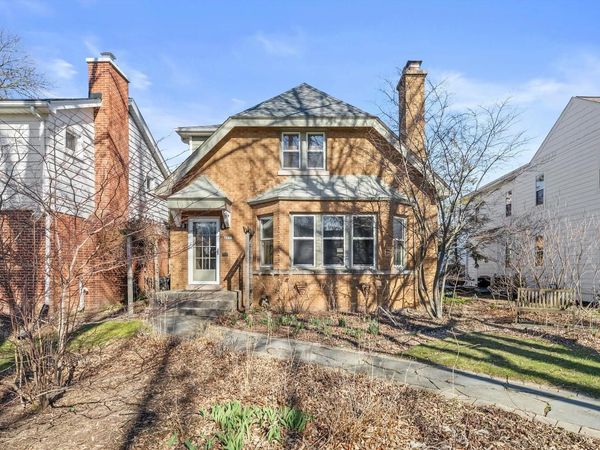 4832 N Newhall STREET, Whitefish Bay, WI 53217