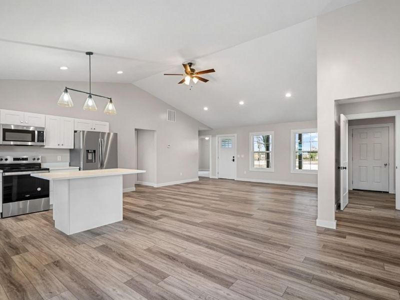 116 Black Hawk Drive, Franklin Twp, OH 45171 Photo 12