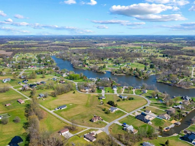 116 Black Hawk Drive, Franklin Twp, OH 45171 Photo 25