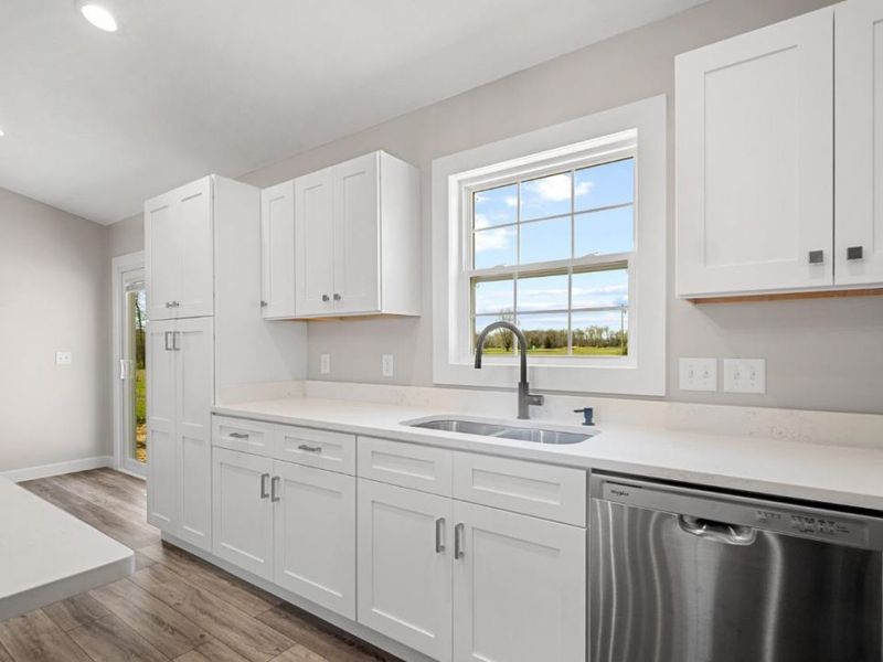 116 Black Hawk Drive, Franklin Twp, OH 45171 Photo 9