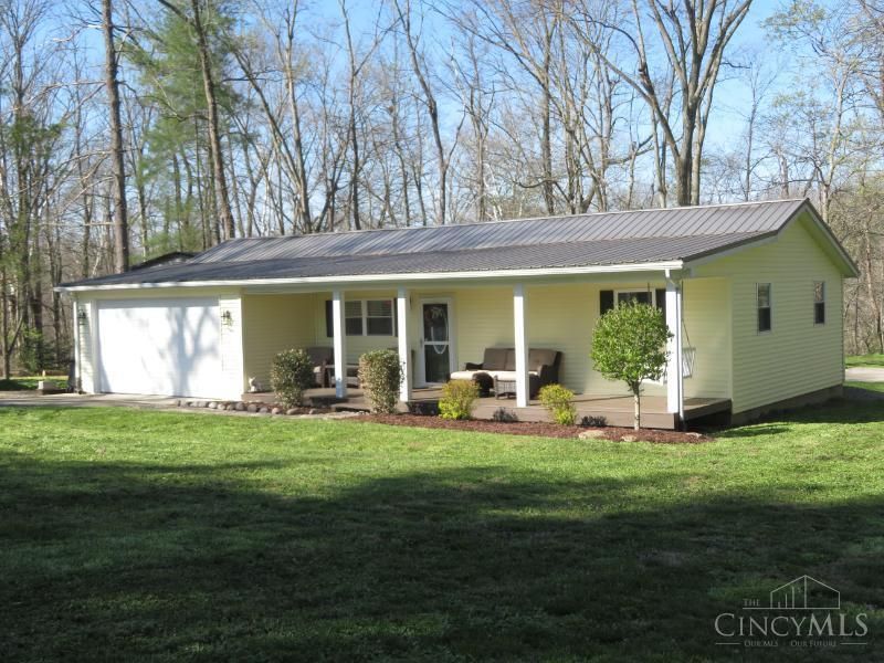 6942 Mountain View Drive, Paint Twp, OH 45133 Photo 1