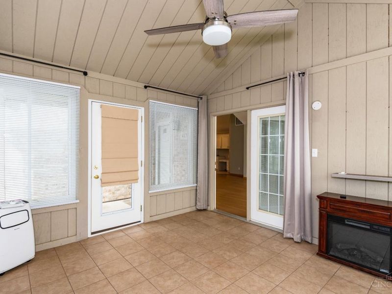 2133 Willow Run Circle, Mad River Twp, OH 45323 Photo 10