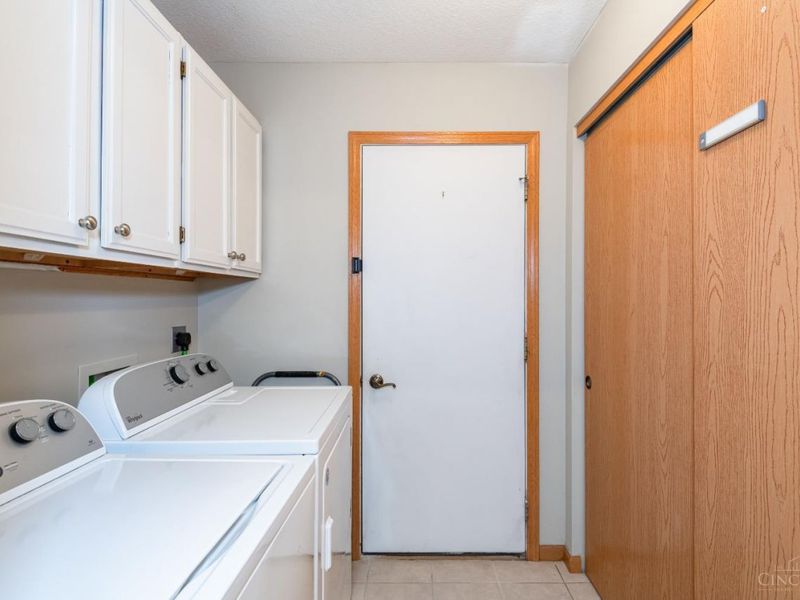 2133 Willow Run Circle, Mad River Twp, OH 45323 Photo 15