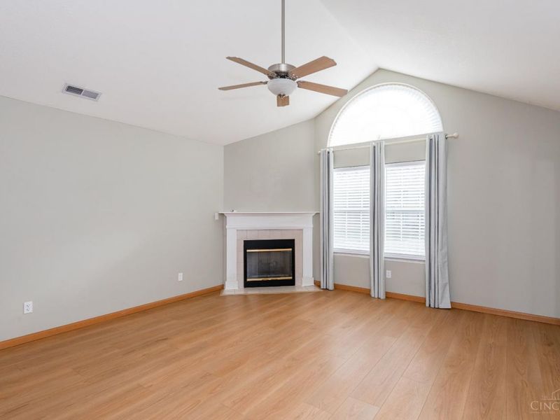 2133 Willow Run Circle, Mad River Twp, OH 45323 Photo 4