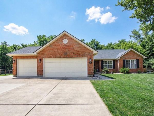 320 Wellington Court, Monroe, OH 45050