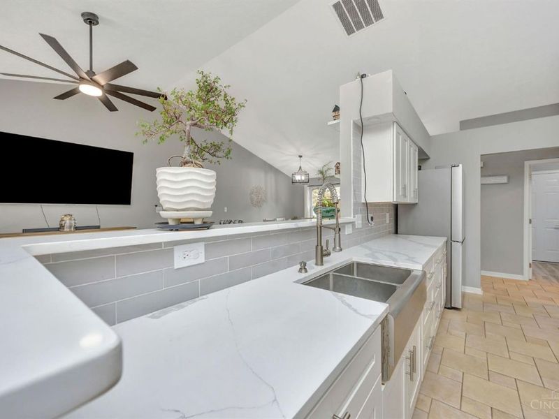 320 Wellington Court, Monroe, OH 45050 Photo 13