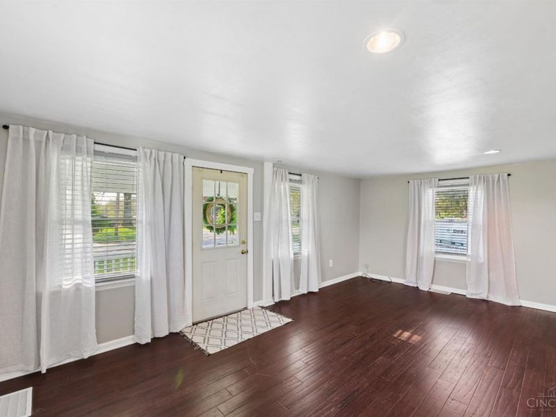 4403 School Section Road, Green Township, OH 45211 Photo 7