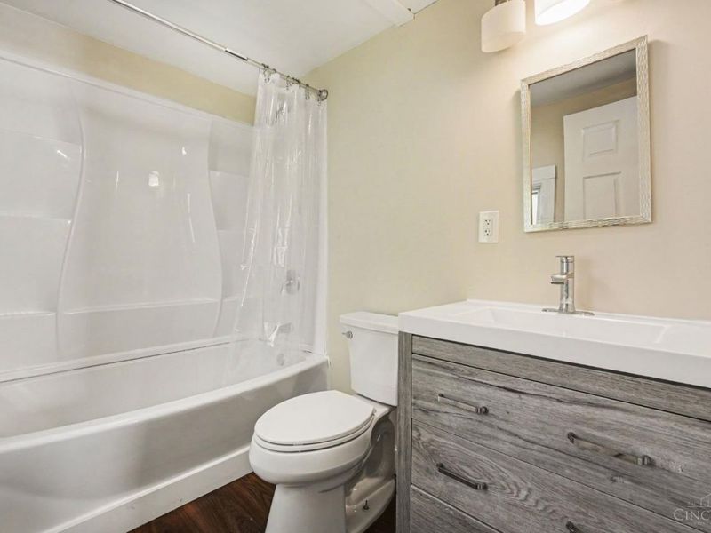 4508 Glenway Avenue, Cincinnati, OH 45205 Photo 11