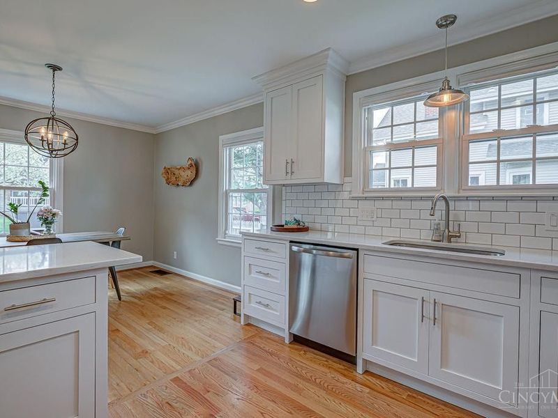 6620 Britton Avenue, Cincinnati, OH 45227 Photo 6