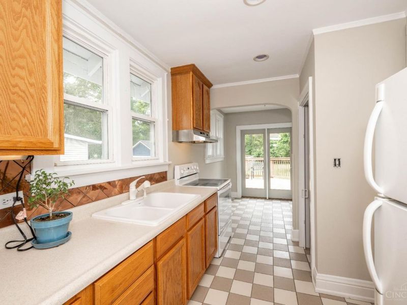 6440 Glade Avenue, Cincinnati, OH 45230 Photo 12