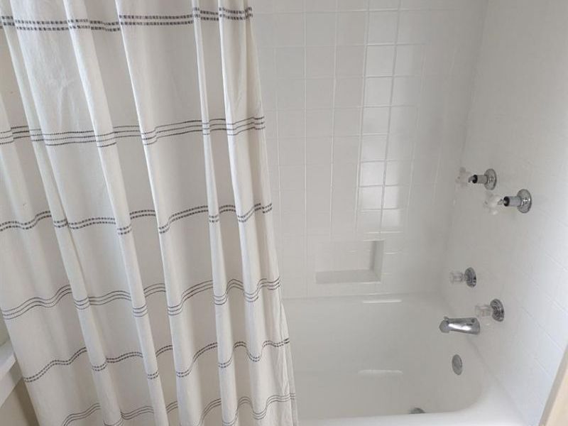 6440 Glade Avenue, Cincinnati, OH 45230 Photo 22