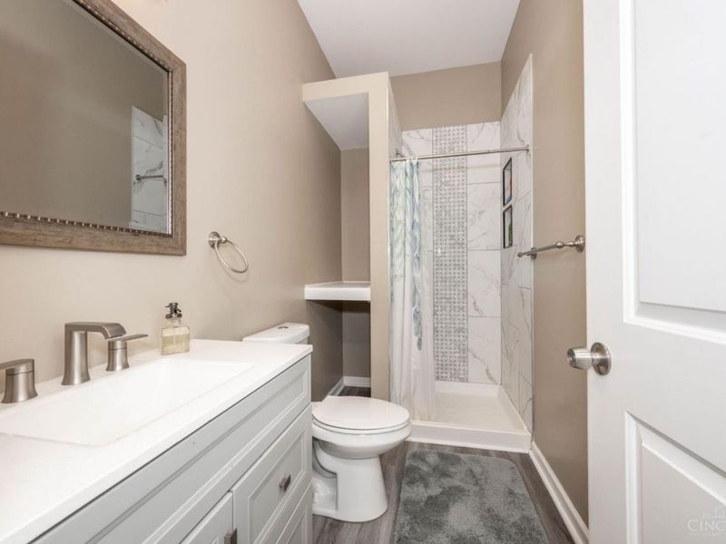 4399 Virginia Avenue, Cincinnati, OH 45223 Photo 13