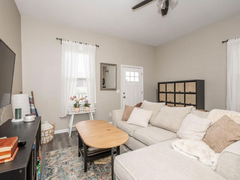 4399 Virginia Avenue, Cincinnati, OH 45223 Photo 5