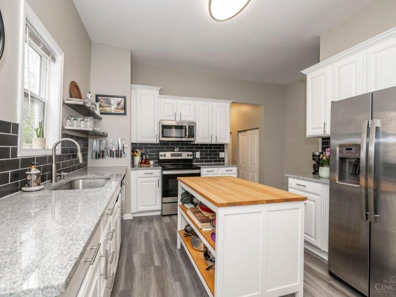 4399 Virginia Avenue, Cincinnati, OH 45223 Photo 6