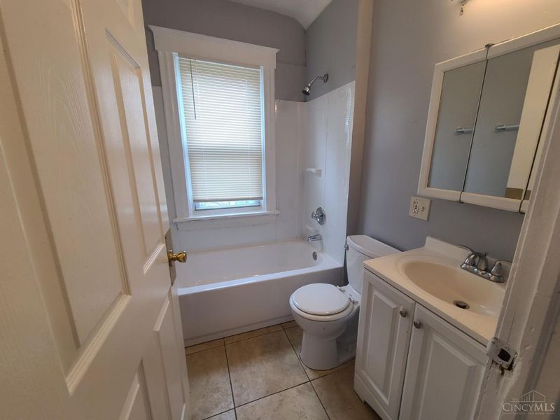 412 Elberon Avenue, Cincinnati, OH 45205 Photo 13