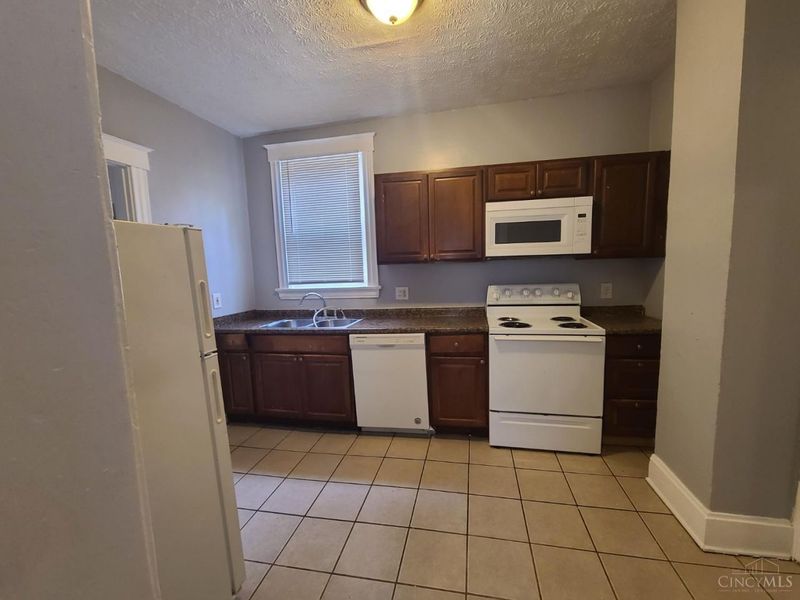 412 Elberon Avenue, Cincinnati, OH 45205 Photo 7