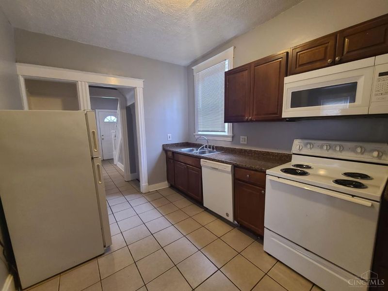 412 Elberon Avenue, Cincinnati, OH 45205 Photo 8