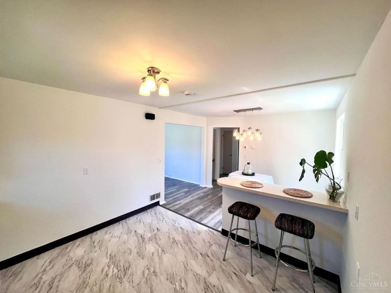 511 Claymore Terrace, Delhi Twp, OH 45238 Photo 6