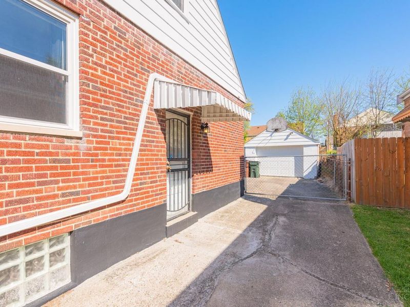 1720 Marilyn Lane, North College Hill, OH 45231 Photo 4