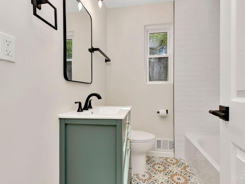 610 Fairbanks Avenue, Cincinnati, OH 45205 Photo 17