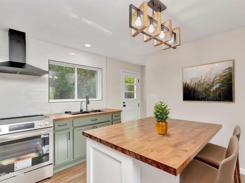 610 Fairbanks Avenue, Cincinnati, OH 45205 Photo 2