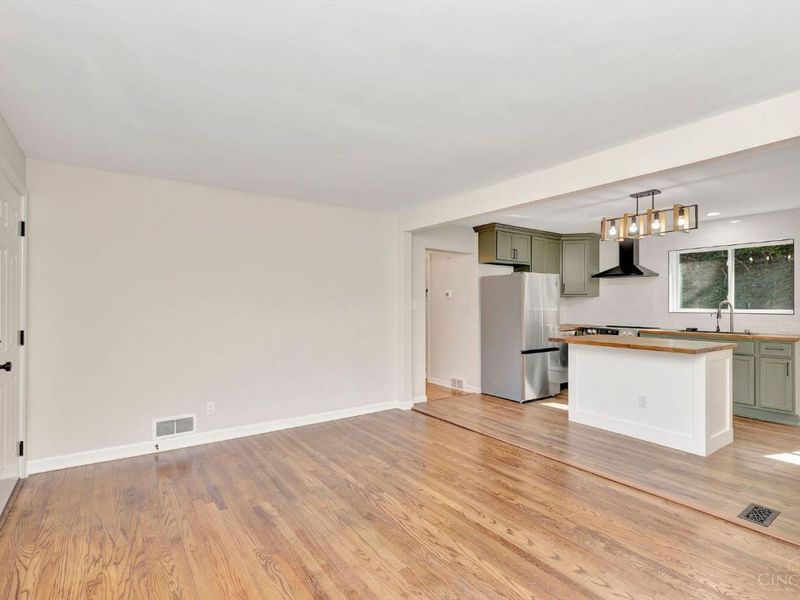 610 Fairbanks Avenue, Cincinnati, OH 45205 Photo 9