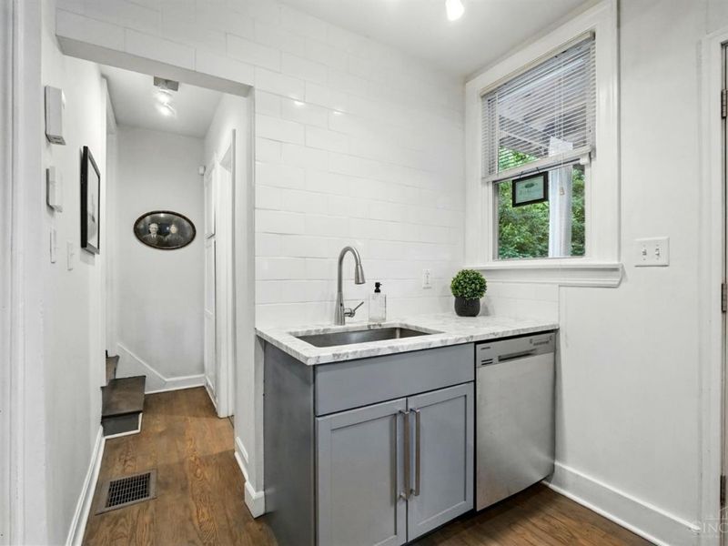 130 Mary Lane, Cincinnati, OH 45217 Photo 15