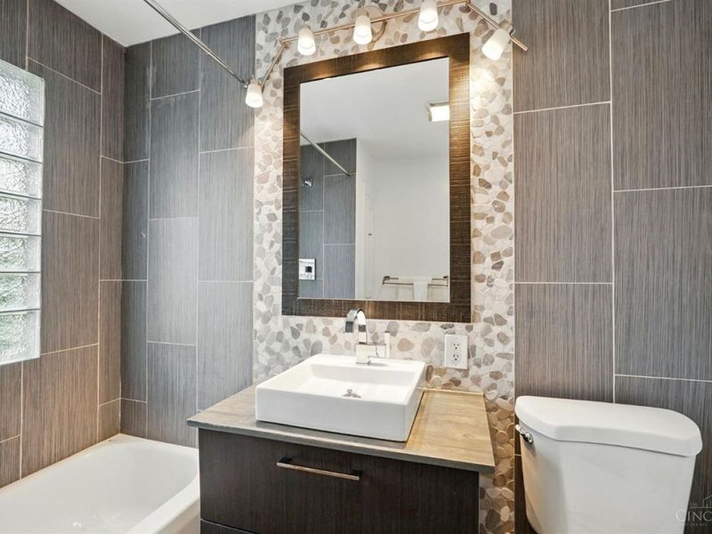 130 Mary Lane, Cincinnati, OH 45217 Photo 33