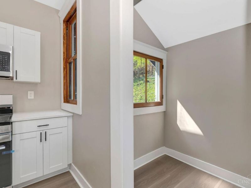 3523 Vinecrest Place, Cincinnati, OH 45220 Photo 17