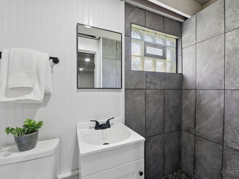 3340 Dolomar Drive, Colerain Township, OH 45239 Photo 38