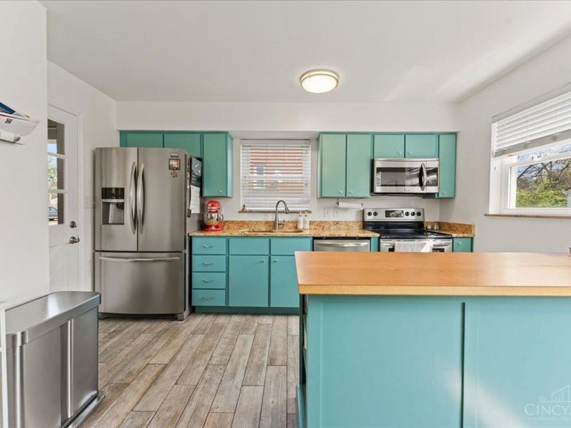 10019 Zig Zag Road, Montgomery, OH 45242 Photo 12