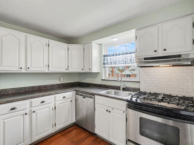 3737 OLeary Avenue, Deer Park, OH 45236 Photo 12