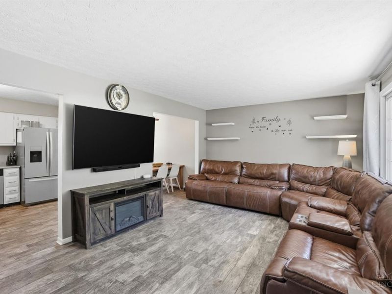 5796 Lake Michigan Drive, Fairfield, OH 45014 Photo 8