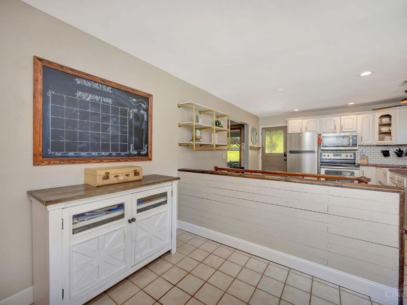 4565 Hubble Road, Green Township, OH 45247 Photo 23