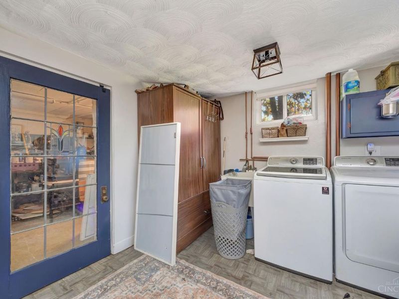 4565 Hubble Road, Green Township, OH 45247 Photo 42