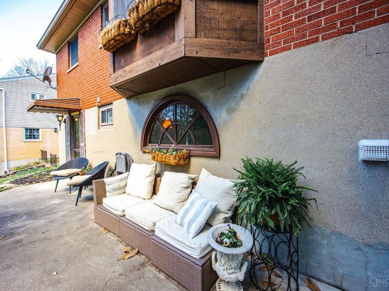 4565 Hubble Road, Green Township, OH 45247 Photo 49