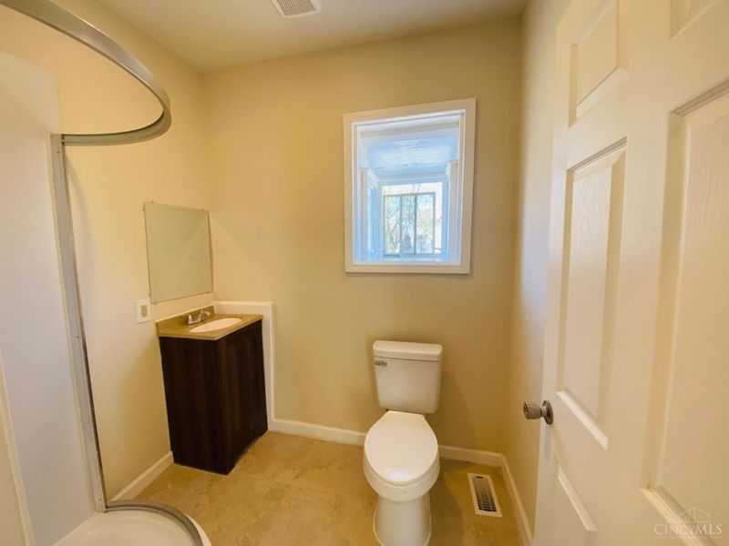 411 Dickey Avenue, Greenfield, OH 45123 Photo 13