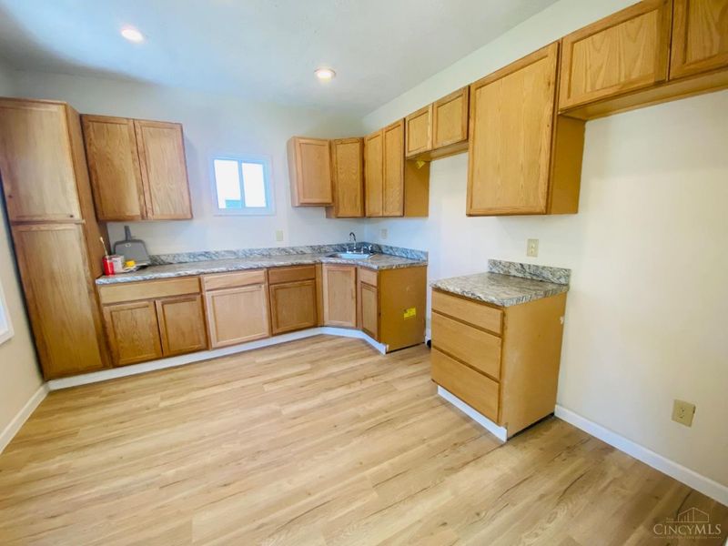 411 Dickey Avenue, Greenfield, OH 45123 Photo 9