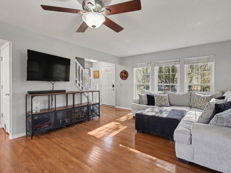 1166 Creekstone Drive, Batavia, OH 45103 Photo 9