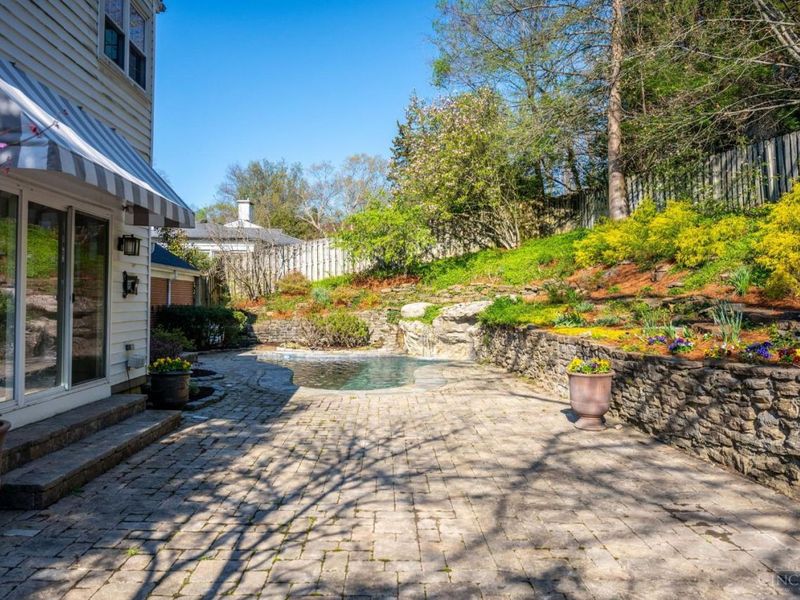 2750 Lower Grandin Road, Cincinnati, OH 45208 Photo 42