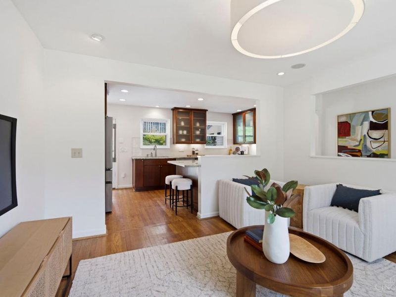 2750 Lower Grandin Road, Cincinnati, OH 45208 Photo 5