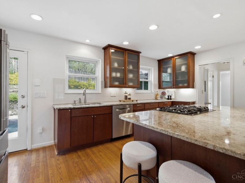 2750 Lower Grandin Road, Cincinnati, OH 45208 Photo 8