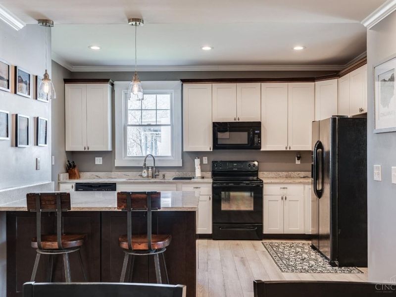 6646 Gracely Drive, Cincinnati, OH 45233 Photo 21