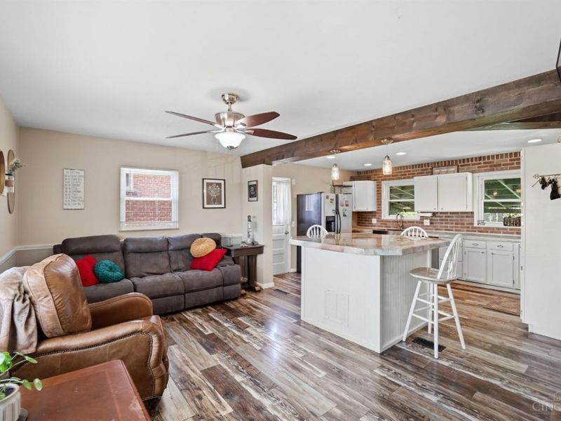 5450 Lawrence Road, Green Township, OH 45248 Photo 9