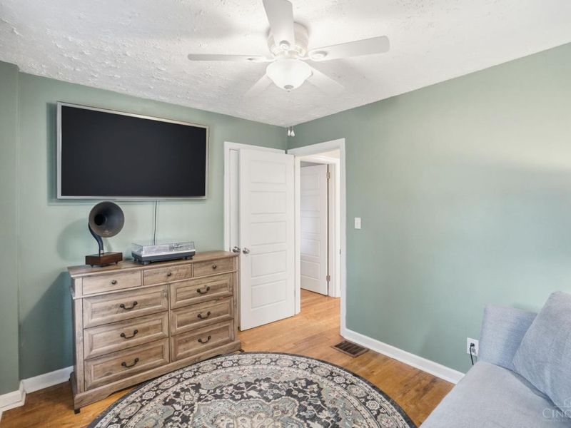 7041 Palmetto Street, Cincinnati, OH 45227 Photo 32