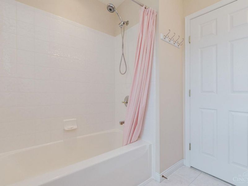 9741 Olde Georgetown Way, Centerville, OH 45458 Photo 41