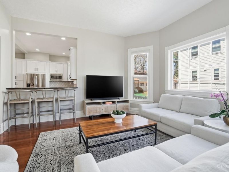 1317 Grace Avenue, Cincinnati, OH 45208 Photo 13