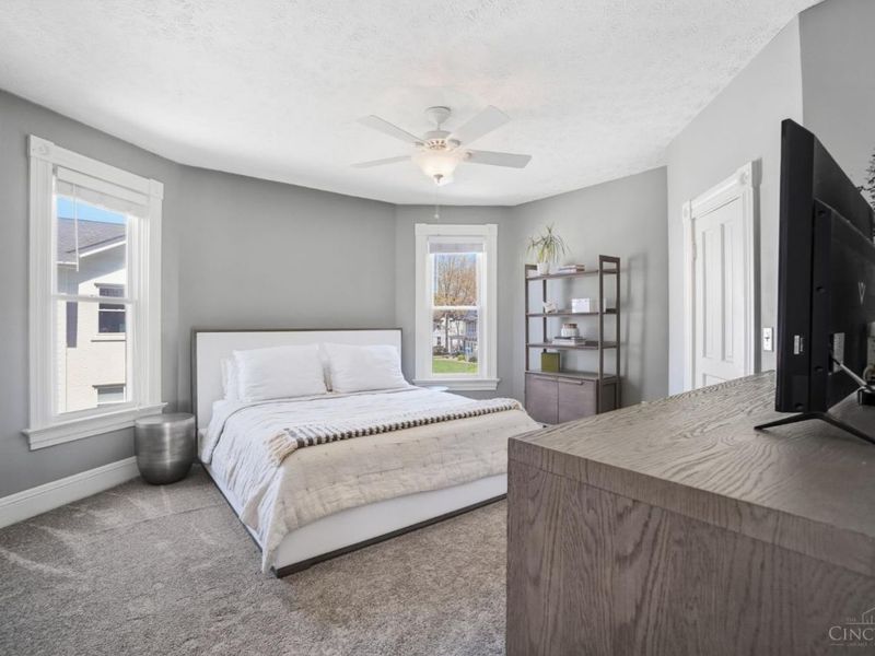 1317 Grace Avenue, Cincinnati, OH 45208 Photo 28